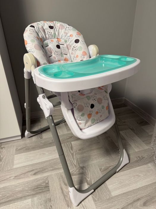 Годувальне крісло