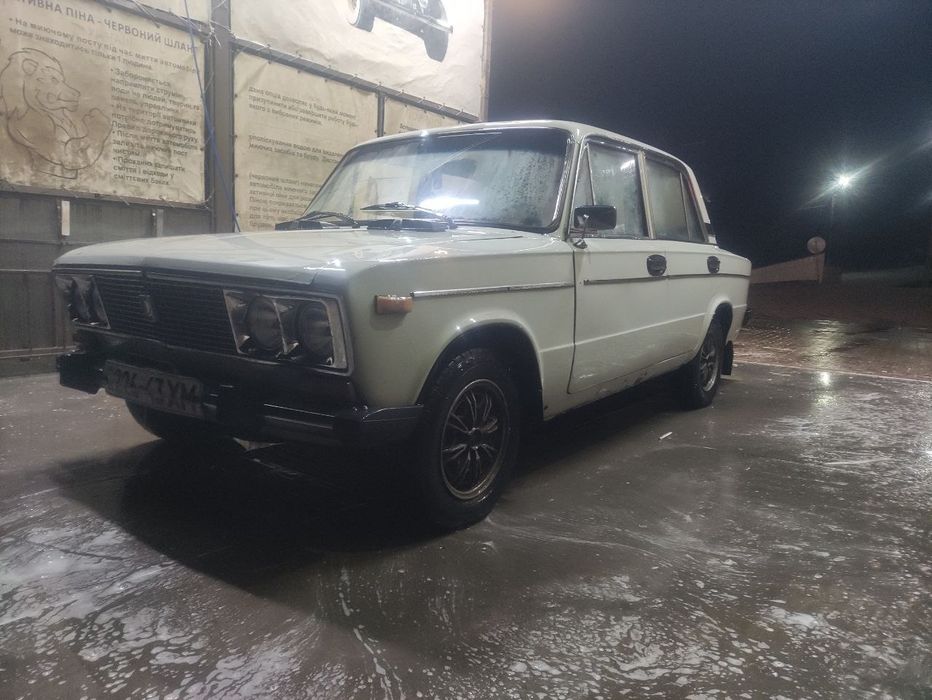 Ваз 2106 на повному бойовому ходу