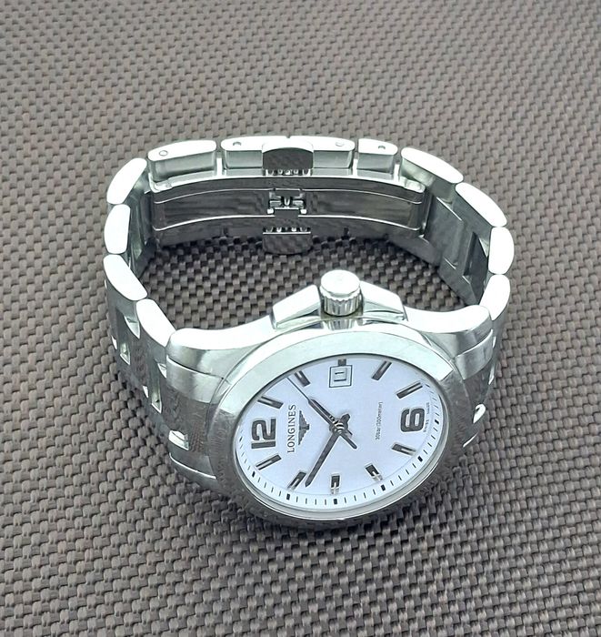 Longines Conquest  L3.376.4 годинник жіночий