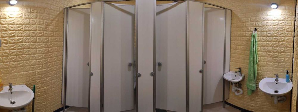 Хостел в Броварах, ліжко-місце в кімнаті по 4-8 місць, окремі капсули