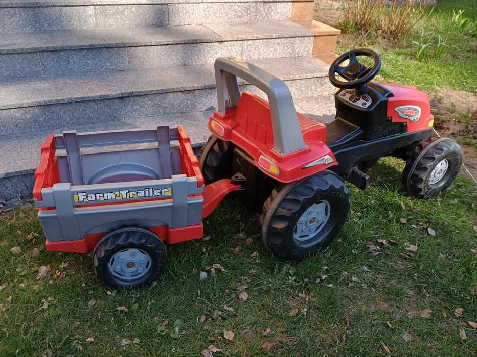 Traktorek na pedały z przyczepką farm trailer do ogrodu dla dziecka