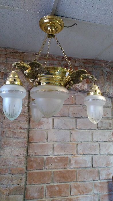 Żyrandol stylowy , brąz , klosze kryształowe , zamienię