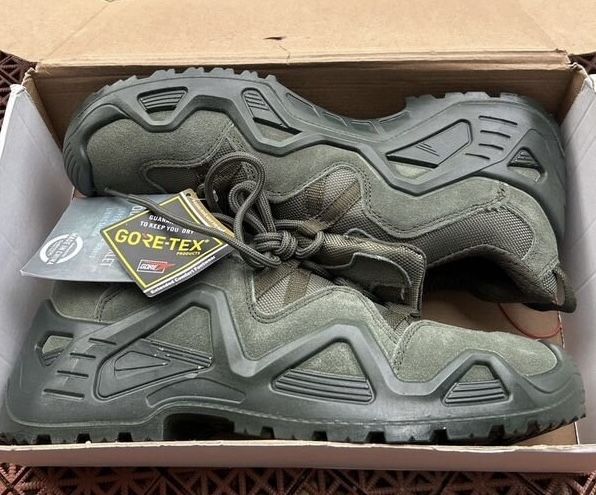 Тактические кроссовки LOWA Zephyr GTX LO TF Olive Gore-Tex военные треккинговые кроссовки олива для ЗСУ