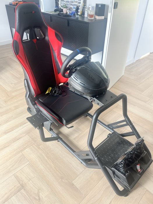 Thrustmaster T300 rs z fotelem i niedzialajacymi manipulatorami