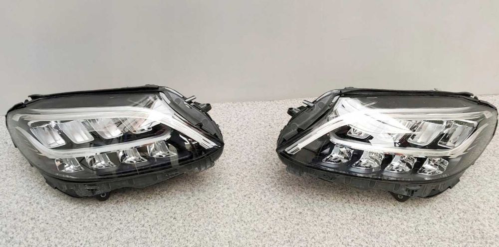 Фари передні Mercedes C-Class W205 Lift Фара права або ліва EU USA разборка