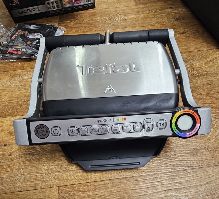 Гриль Tefal OPTIGRILL+ GC712D34