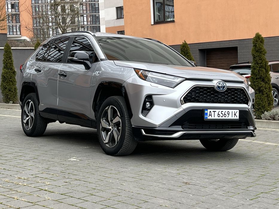 Toyota RAV4 PLUG-IN HYBRID авто продаж
