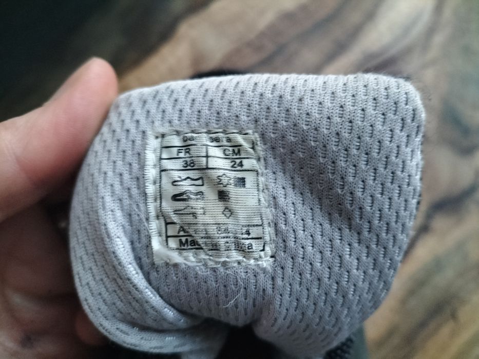 Buty trekkingowe Bagherra r 38 czarne