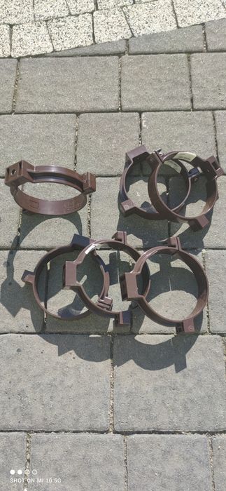 Obejma do rury        .