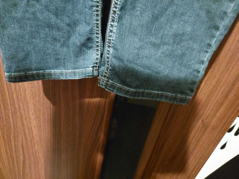 spodnie jeans dżinsowe  męskie  - MAC 44/34  niemieckie  jeansy