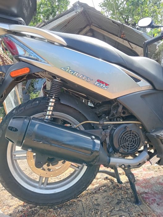 KYMCO 125 cm3  6000 km