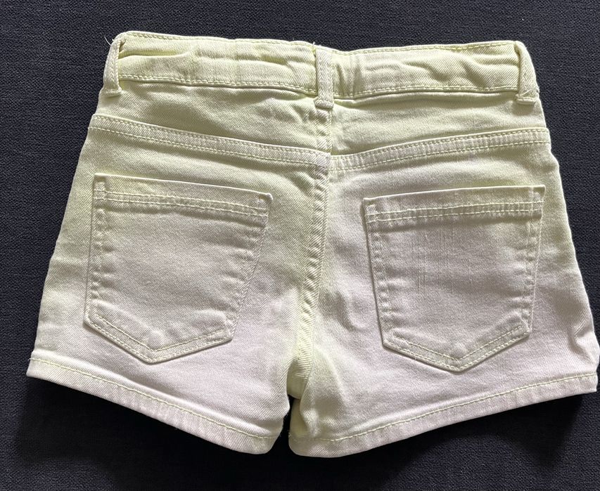 Calção menina Zara