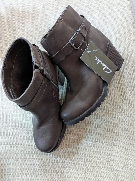 Clarks botki skórzane brązowe na obcasie rozm. 36