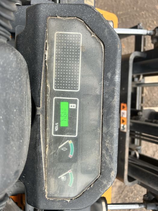 Wózek widłowy hangha 1.75T silnik nissan b+g