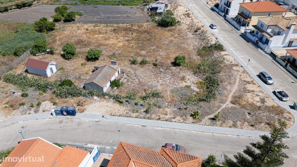 Moradia Isolada T2 com jardim, Carrasqueira, Alcacer do Sal