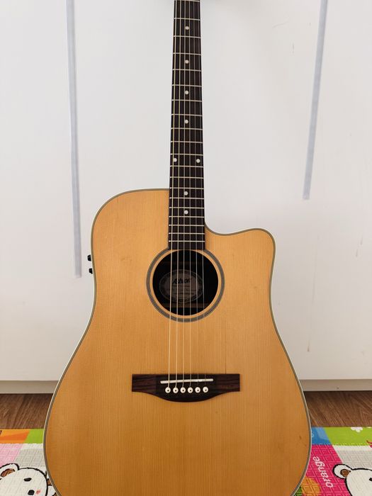 Guitarra acústica Ashton