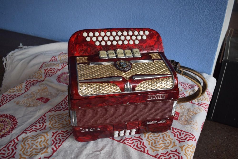 Concertina Adria Diaton III 3 Voz, La Re