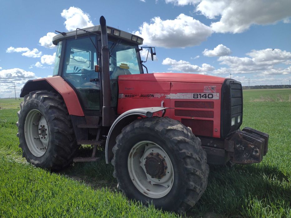 Massey Ferguson 8140