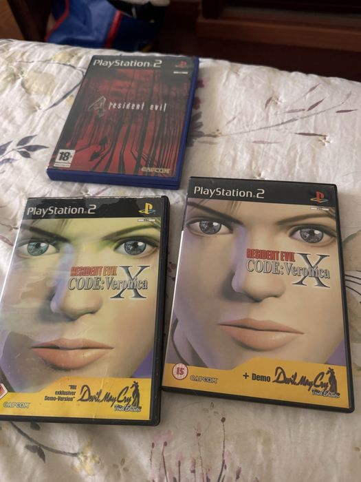 Resident Evil code veronica X + Resident evil 4 PS2