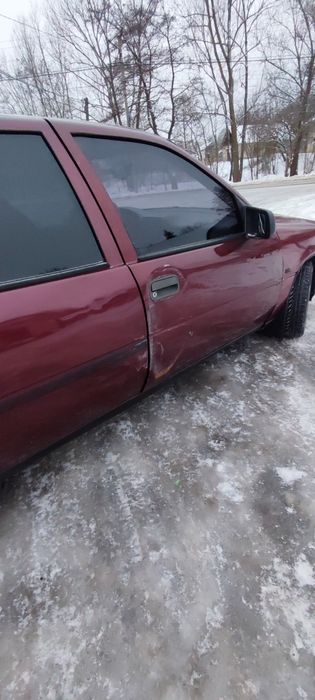 Опель вектра А 2.0і