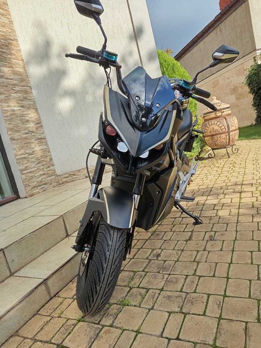 Электромотоцикл PYTHON Электробайк 2800W, шлем в подарок, гарантия 12