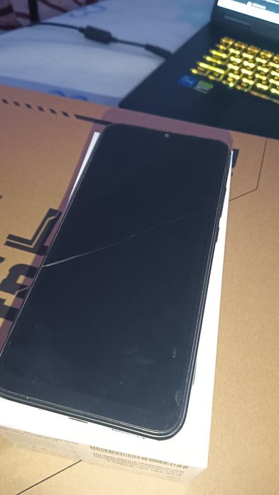 Xiaomi Redmi 9C NFC 64GB – Funcional – Ecrã e Câmara com Risco