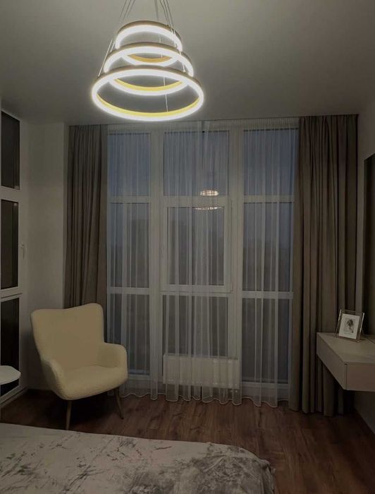 Затишна ! кімнатна квартира  на Гераневій