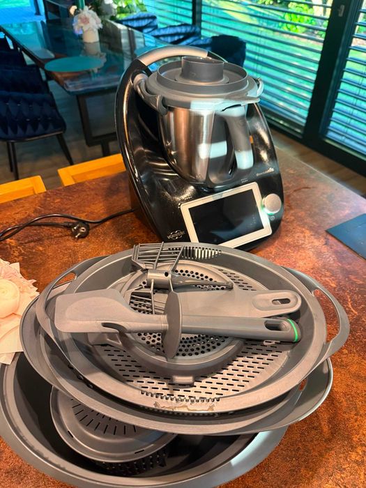Sprzedam Thermomix TM6