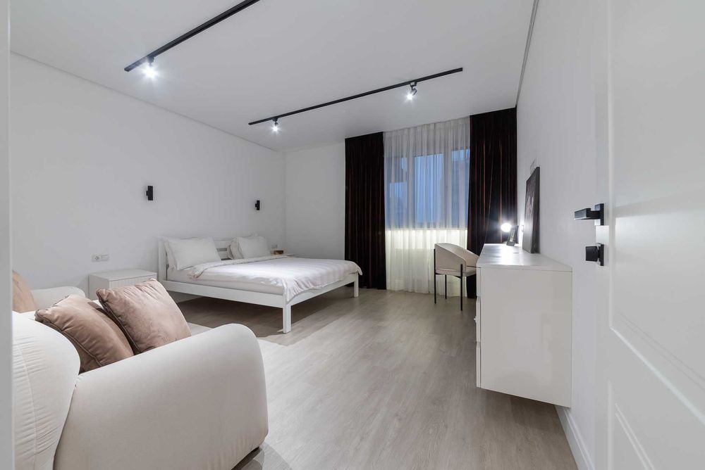 Апартаменти подобово з двома спальнями в ЖК Obolon Resideces