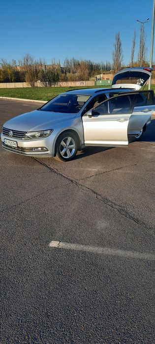Volkswagen b8 2015