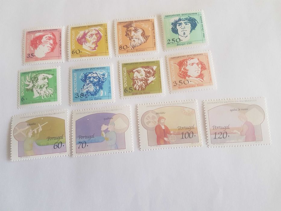 Selos Novos em Escudos Colecções Completas
