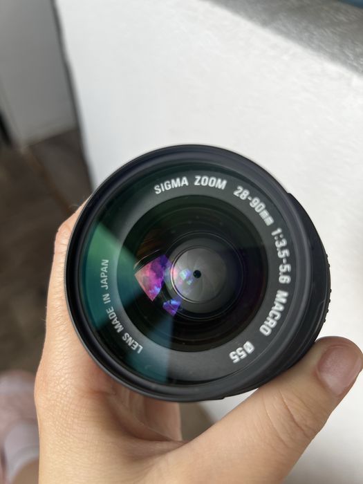Sigma 28-90mm f/3.5-5.6 Macro D для Nikon (з макро)