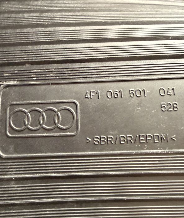 Dywaniki oryginalne OEM gumowe audi A6_C6