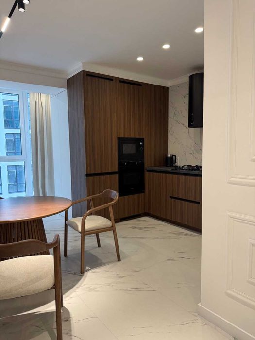 Елітна сучасна квартира в новому ЖК