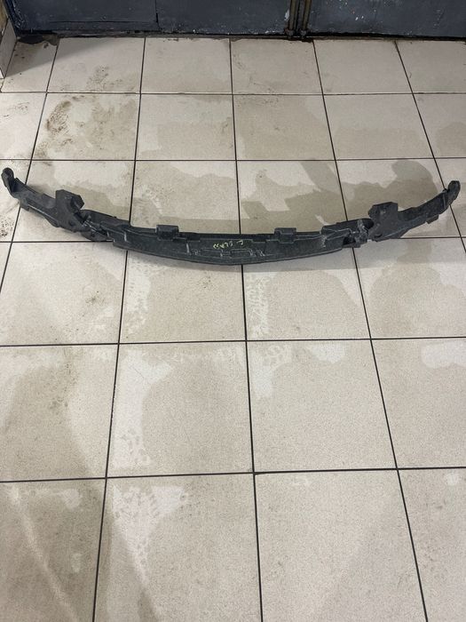 Продам абсорбер бампера Mercedes C W206