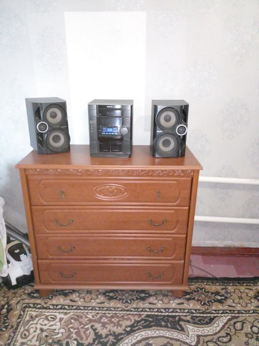 Камод и 2 тумбочки