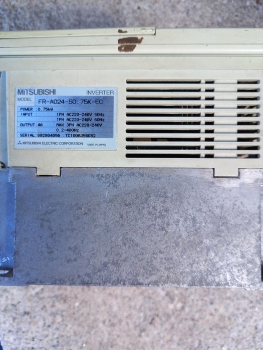 Универсальный преобразователь частоты