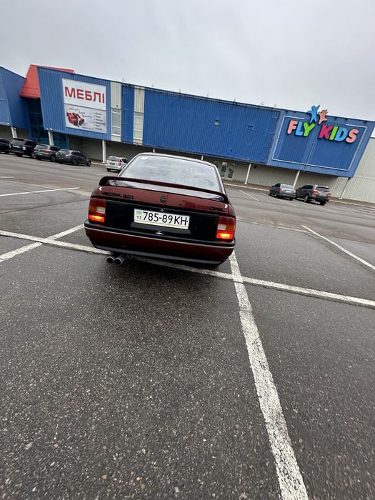 Opel Vectra A 1990 | 2.0 газ/бензин