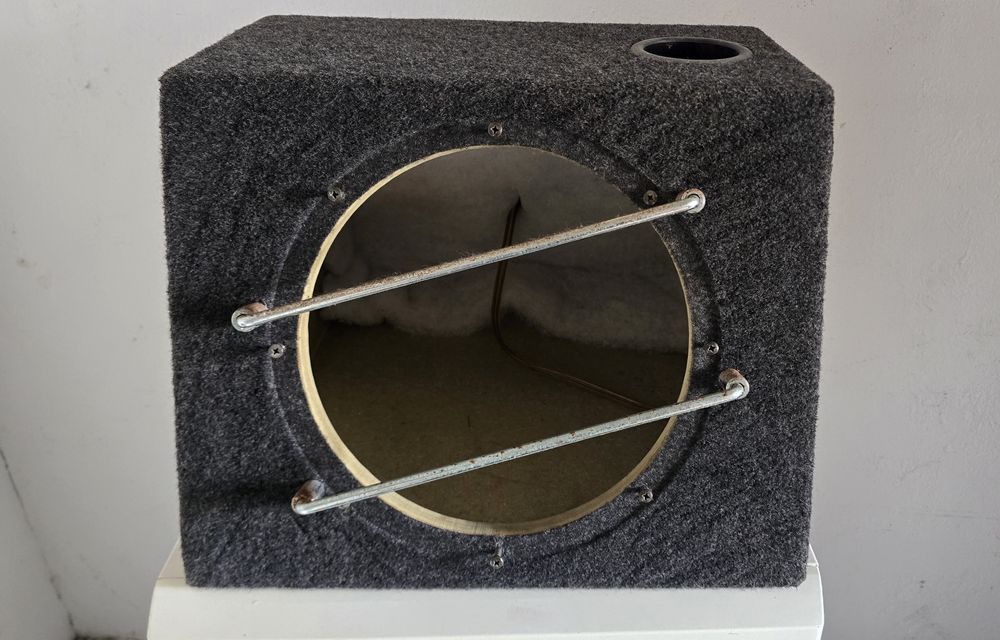 Caixa Subwoofer 12 polegadas.453115938929397762