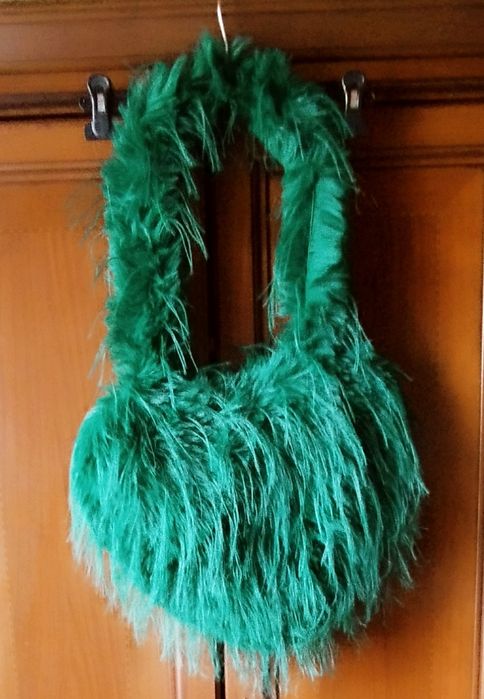 Сумка зелёного цвета