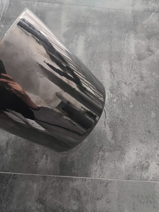 Nowa srebrna ceramiczna duża osłonka na doniczkę