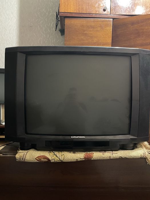 Телевізор GRUNDIG німецкій телевізор 25 дюймів