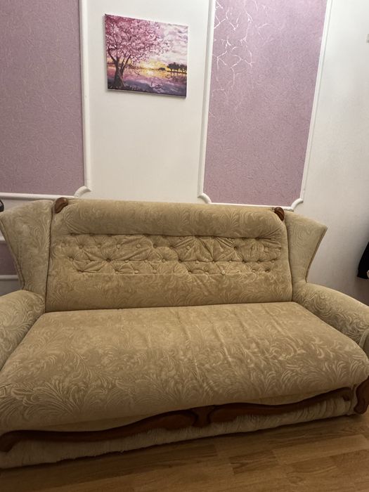 Раскладной диван б/у