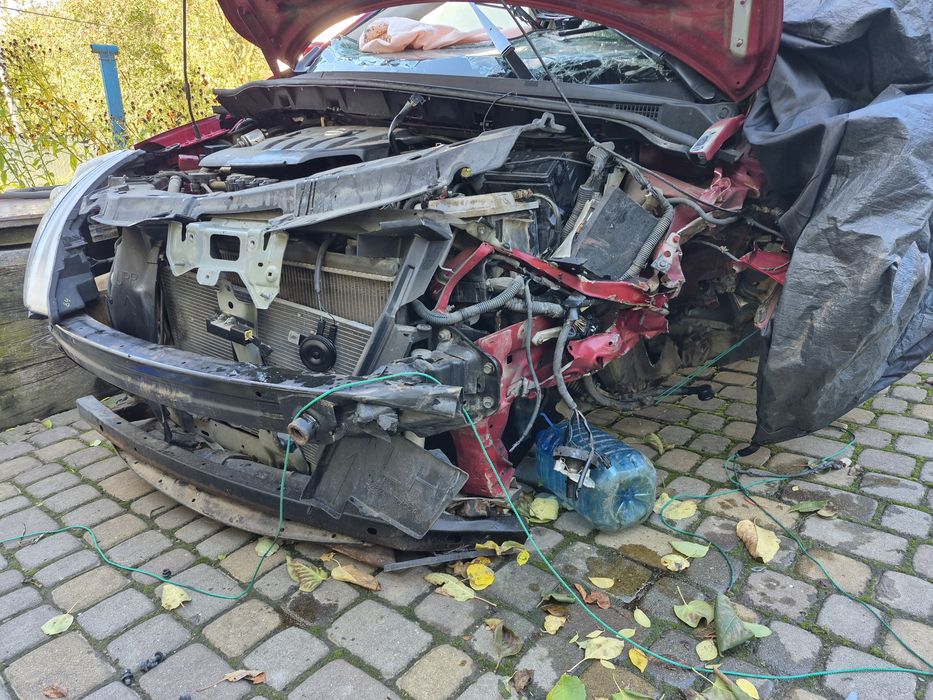 Nissan tiida 1.6 мотор після дтп