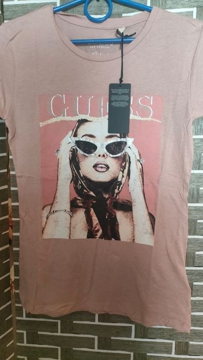 GUESS T-shirt rozmiar s
