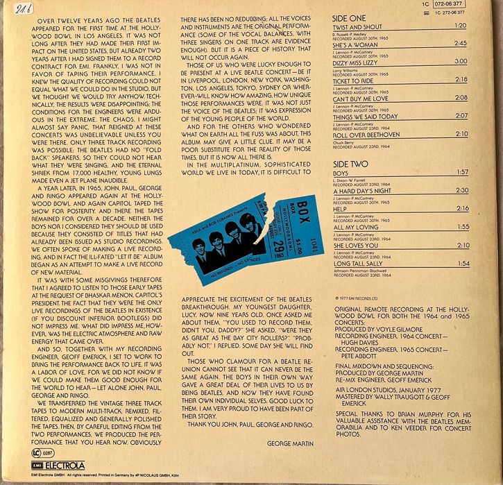 платівки Led Zeppelin, The Beatles, Joan Baez, ABBA, etc