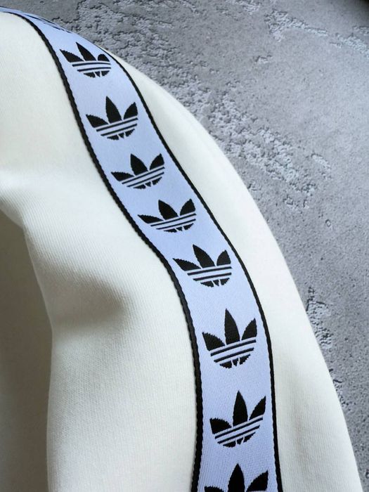 Олімпійка Adidas. Зіпка. ЛЮКС якість. Вишивка.Кофта з лампасами Адідас