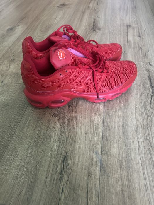 Nike tn red 40 розмір