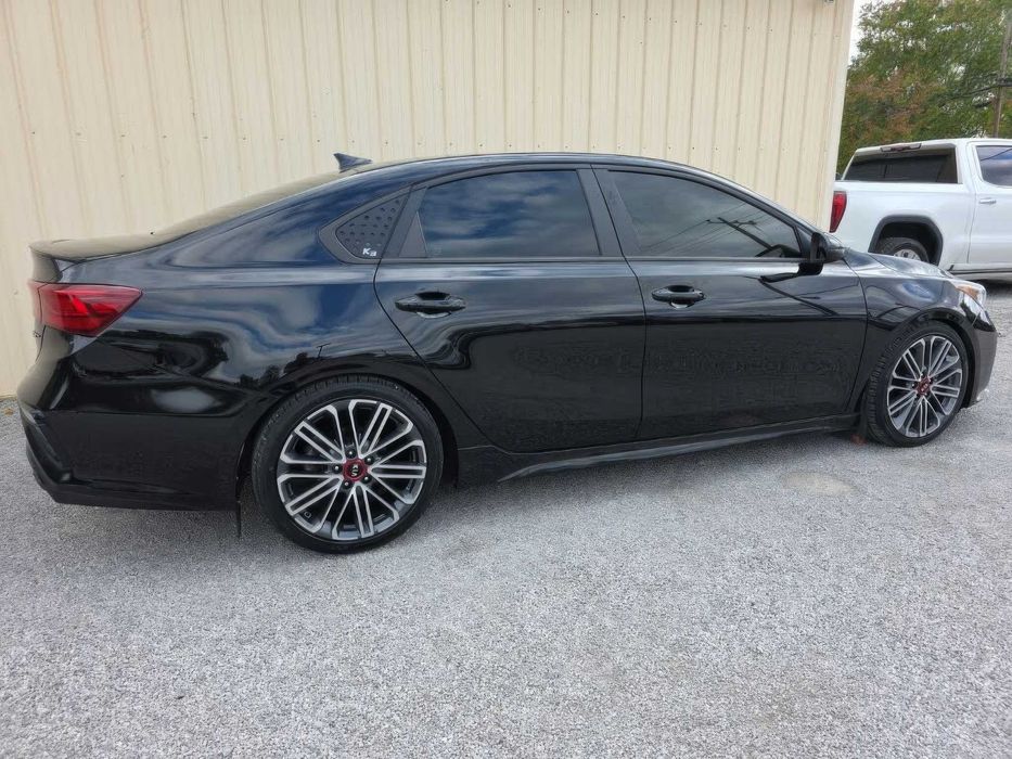 Kia Forte GT      2021