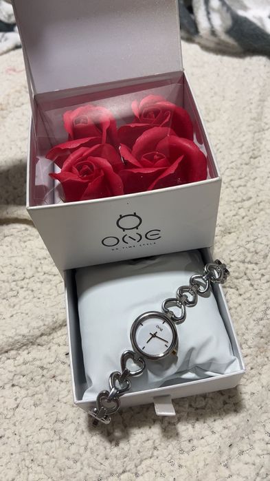 Relógio one dia dos namorados